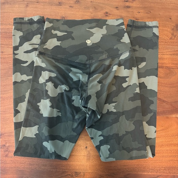 Lululemon Align Leggings 25” - Picture 3 of 4